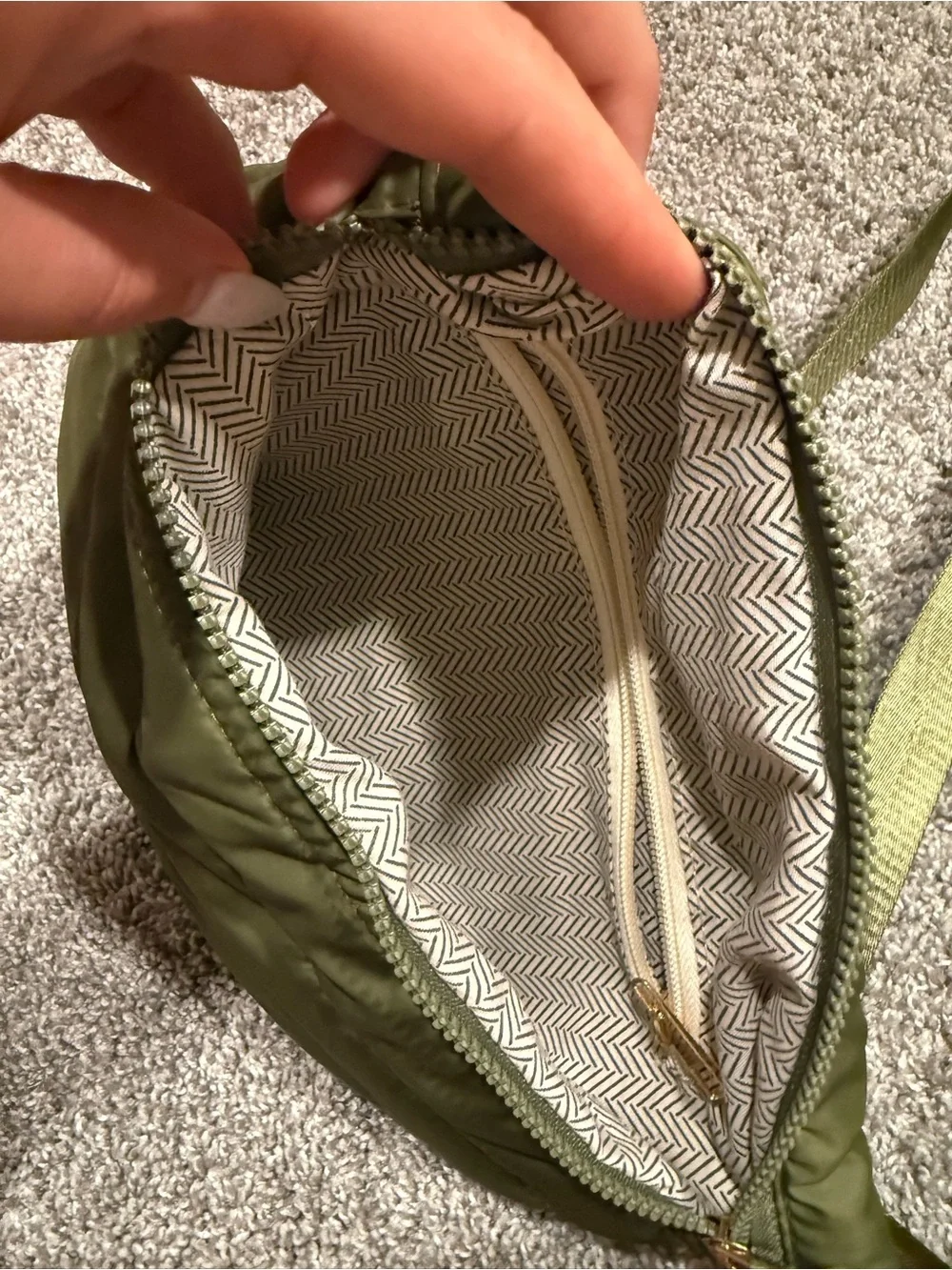 Olive Crossbody Bag - Women's Shoulder Purse